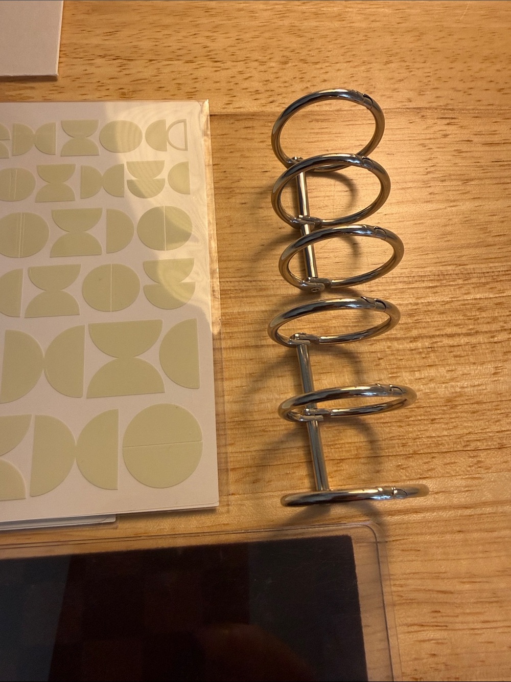 Cloth & Paper bundle - Picture 5 of 6